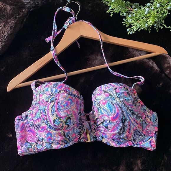 Victoria Secrets Bikini/Swim Top - Picture 1 of 8